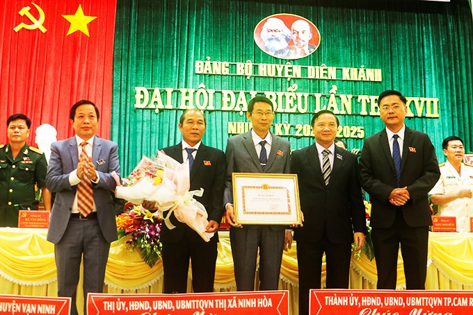 Đại hội Đảng bộ huyện Diên Khánh lần thứ XVII