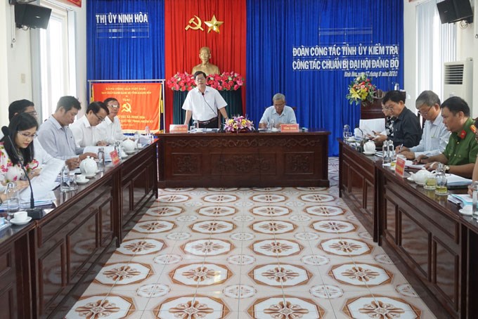 Kiểm tra công tác chuẩn bị Đại hội Đảng bộ thị xã Ninh Hòa lần thứ XIX