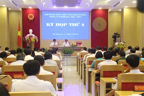 Sáng 6-7, tại TP. Nha Trang, kỳ họp thứ 4, HĐND tỉnh Khánh Hòa khóa VI đã được khai mạc.