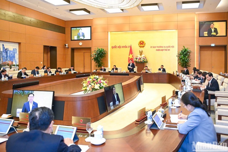  Khai mạc Phiên họp thứ 29 của Ủy ban Thường vụ Quốc hội 