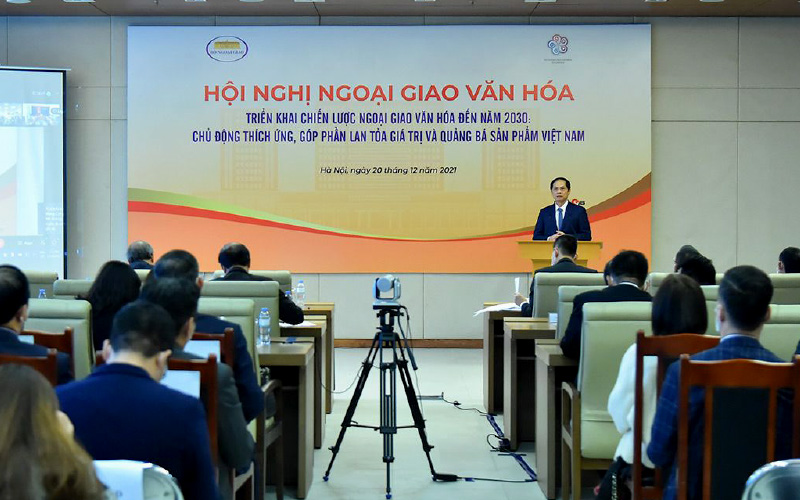 Ngoại giao Việt Nam vì sự nghiệp bảo vệ và phát triển đất nước