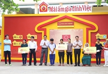 Chương trình “Mái ấm gia đình Việt” ghi hình tại Khánh Hòa