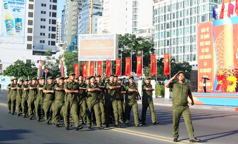 TP. Nha Trang ra mắt lực lượng tham gia bảo vệ an ninh, trật tự ở cơ sở