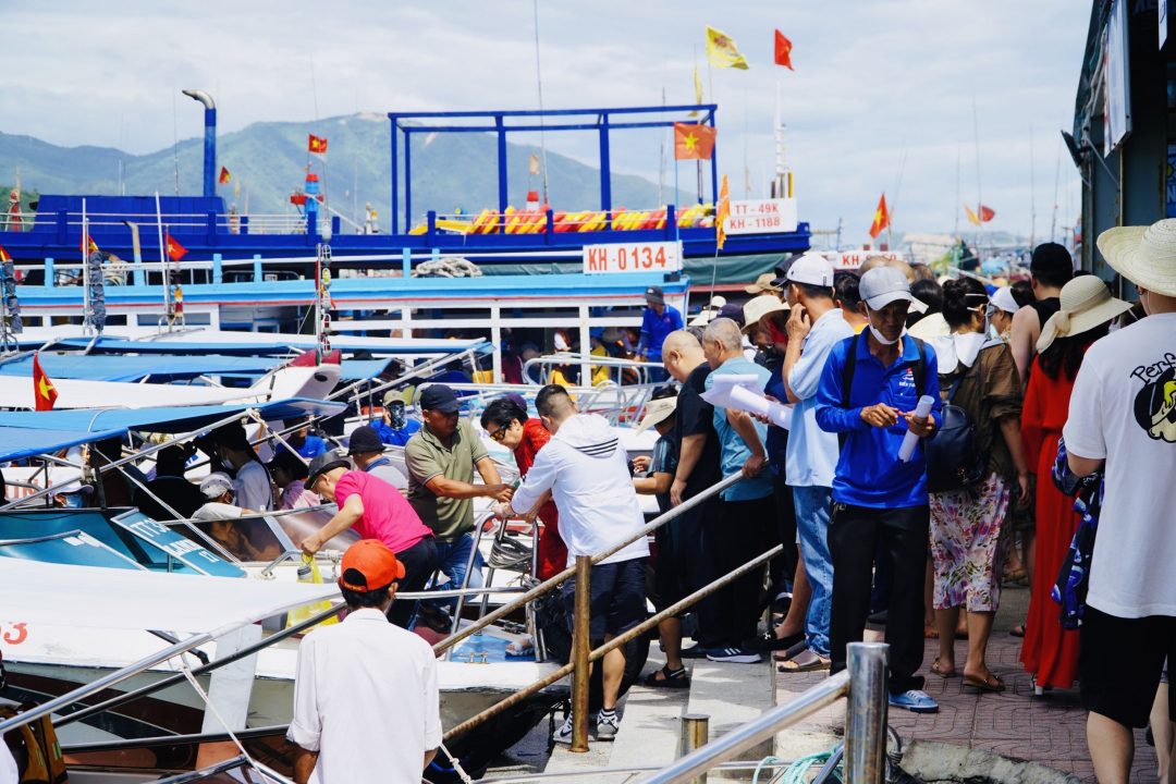 Lễ 2-9: Nha Trang đông khách du lịch