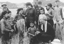 Quan niệm của Hồ Chí Minh về việc xây dựng xã hội tốt đẹp ở Việt Nam