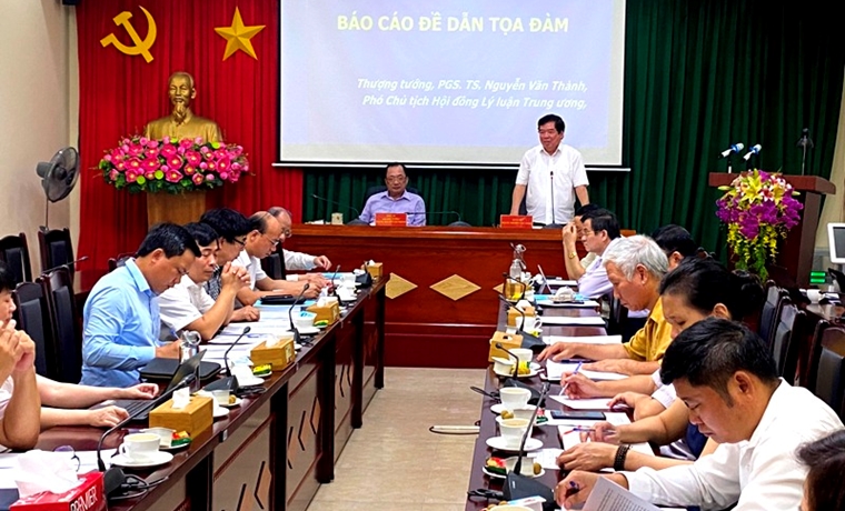         Bổ sung, phát triển lý luận về CNXH và con đường đi lên CNXH ở Việt Nam qua 40 năm đổi mới    