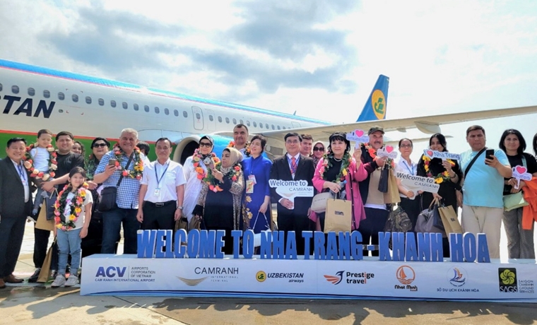 Hãng hàng không Uzbekistan Airways khai trương đường bay Tashkent – Cam Ranh