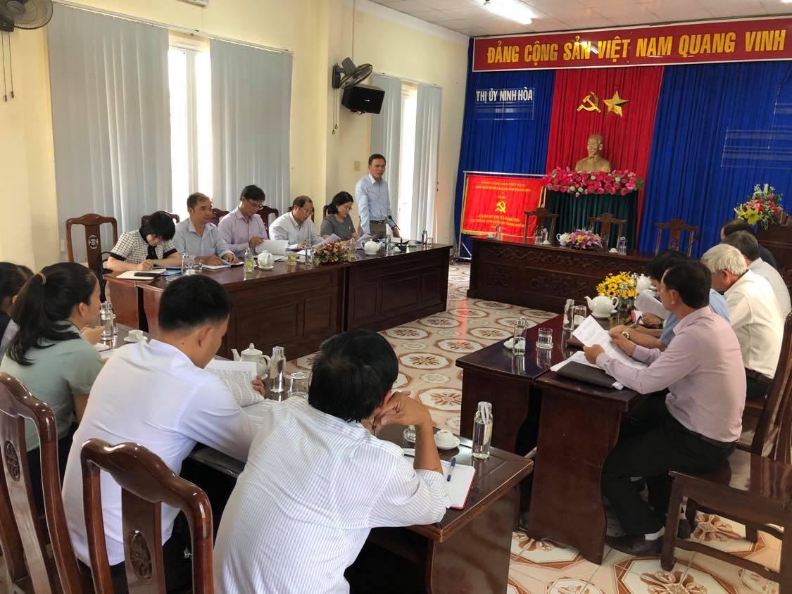 Đoàn Khảo sát công tác an toàn thực phẩm làm việc tại Thị xã Ninh Hòa