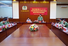 Thứ trưởng Bộ Công an Bùi Văn Nam làm việc với Công an tỉnh Khánh Hòa
