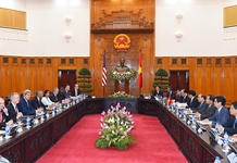 Thủ tướng Nguyễn Xuân Phúc tiếp Tổng thống Hoa Kỳ Barack Obama