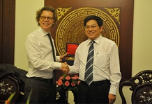 Lãnh đạo tỉnh tiếp Đại sứ Vương quốc Thụy Điển tại Việt Nam