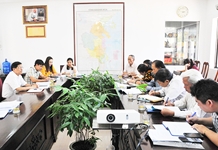 Chủ tịch UBND tỉnh Nguyễn Tấn Tuân làm việc với Hội Cựu thanh niên xung phong tỉnh