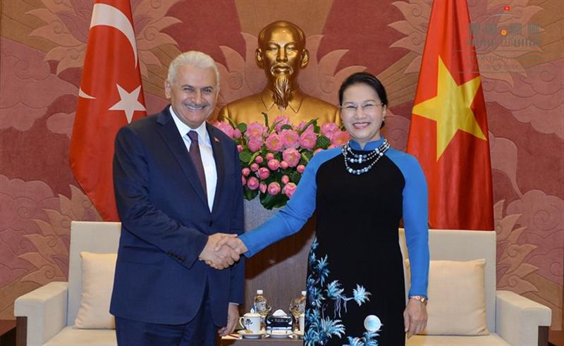Chủ tịch Quốc hội Nguyễn Thị Kim Ngân hội kiến Thủ tướng Cộng hòa Thổ Nhĩ Kỳ Binali Yildirim