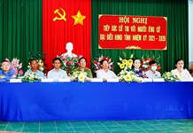 Ứng cử viên đại biểu Quốc hội và HĐND tỉnh Khánh Hòa tiếp xúc cử tri tại các địa phương
