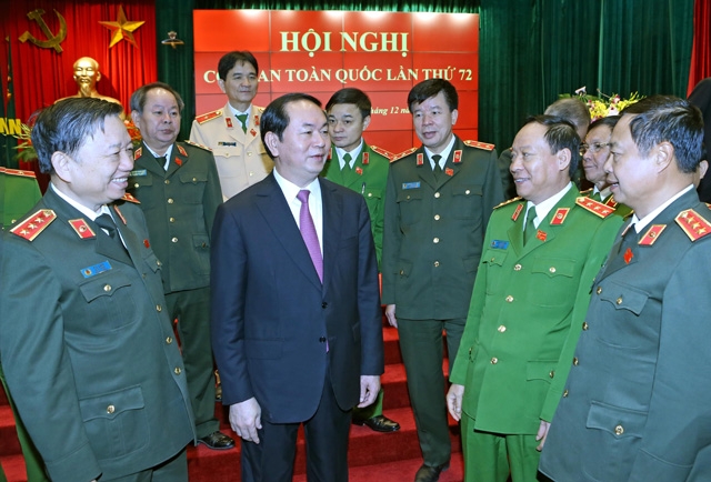 Chủ tịch nước Trần Đại Quang thăm, nói chuyện với các đại biểu dự Hội nghị Công an toàn quốc