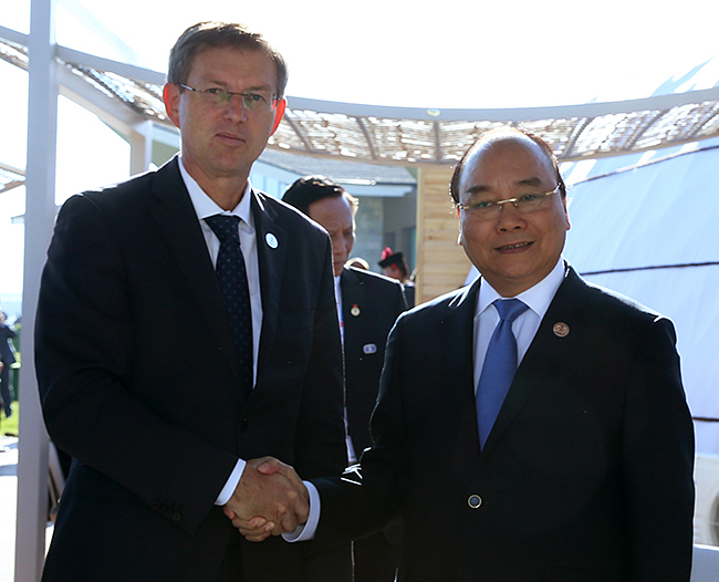 Thủ tướng Nguyễn Xuân Phúc tiếp Thủ tướng Slovenia