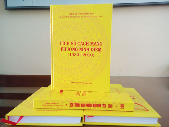 Phường Ninh Diêm ra mắt cuốn Lịch sử cách mạng,  giai đoạn 1930 - 2010.