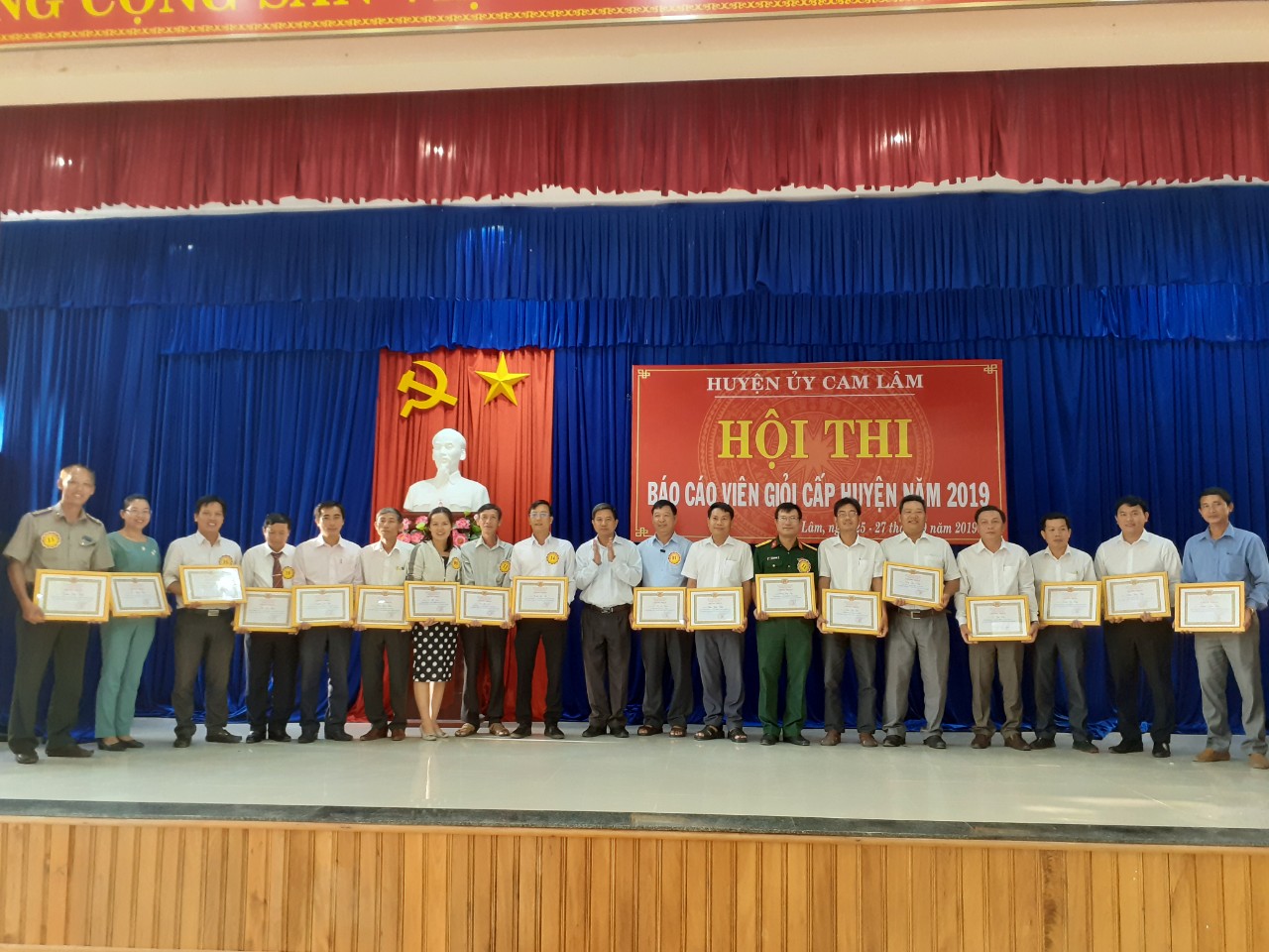 Huyện ủy Cam Lâm tổ chức Hội thi “Báo cáo viên giỏi năm 2019”