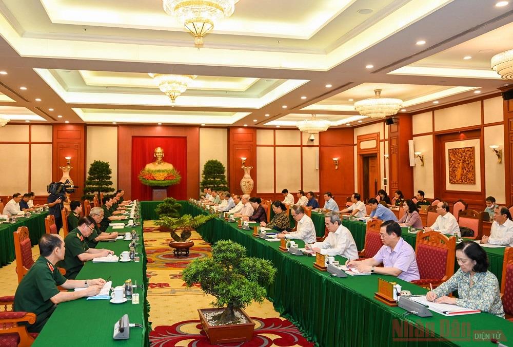 Bộ Chính trị làm việc về chuẩn bị Đại hội các đảng bộ trực thuộc Trung ương nhiệm kỳ 2020-2025