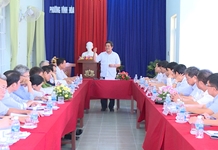 Ông Lê Thanh Quang làm việc tại phường Vĩnh Hòa
