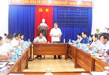 Ông Lê Thanh Quang làm việc tại xã Suối Tiên