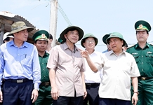 Thủ tướng Nguyễn Xuân Phúc làm việc với các địa phương ĐBSCL về phòng, chống sạt lở bờ biển, bờ sông