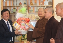 Lãnh đạo tỉnh Khánh Hòa thăm, chúc Tết các cơ sở tôn giáo