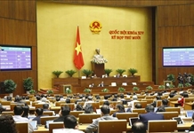 Quốc hội thông qua Nghị quyết về kế hoạch phát triển kinh tế - xã hội năm 2021