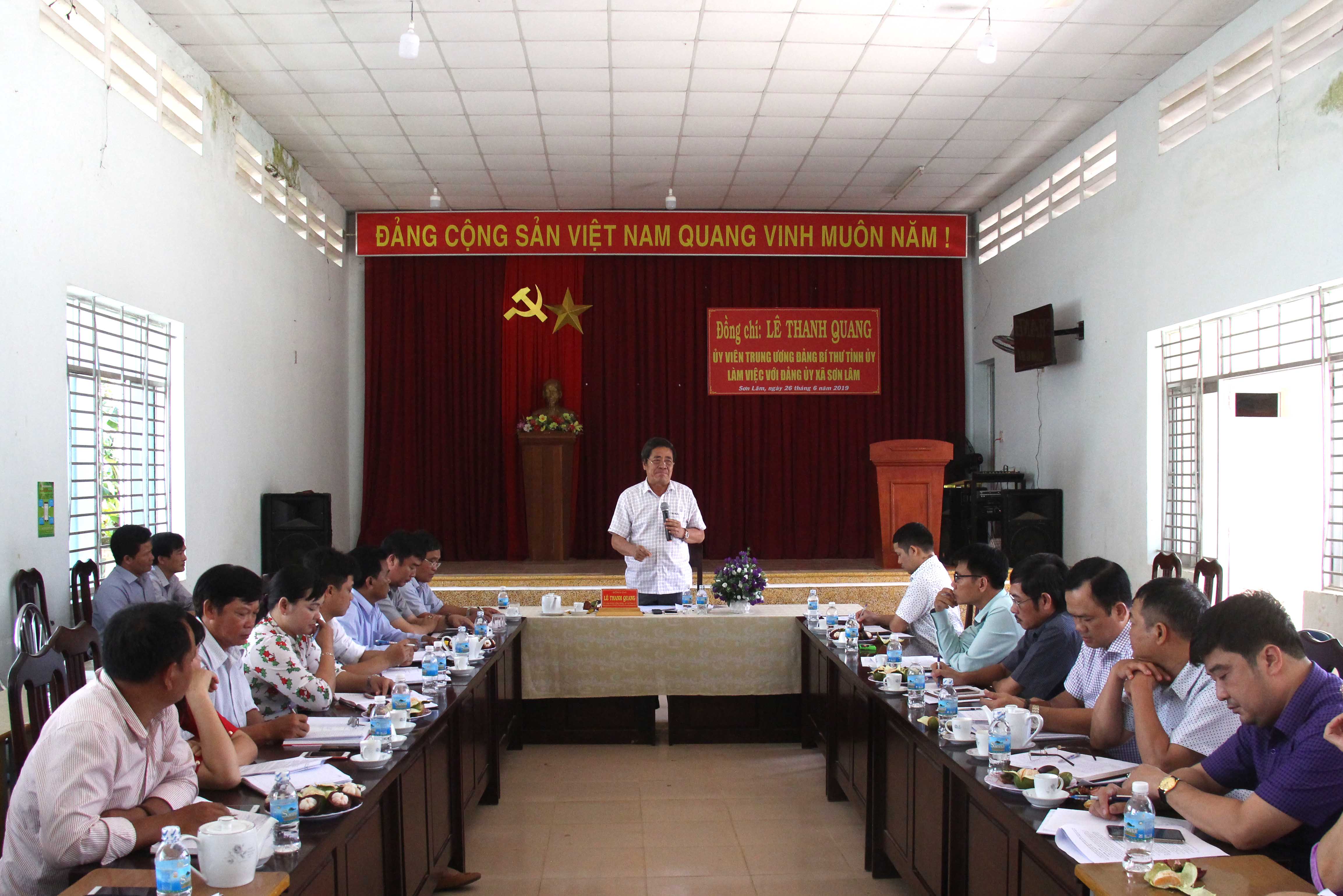 Thường trực Tỉnh ủy Khánh Hòa làm việc tại các địa phương