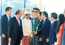 Tổng thống Myanmar chủ trì lễ đón chính thức Thủ tướng Chính phủ Nguyễn Xuân Phúc