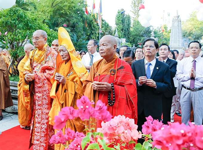 Khánh Hòa long trọng tổ chức Đại lễ Phật đản