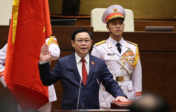 Đồng chí Vương Đình Huệ được bầu giữ chức vụ Chủ tịch Quốc hội, Chủ tịch Hội đồng Bầu cử Quốc gia