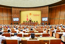 Quốc hội thảo luận về tình hình kinh tế xã hội và ngân sách nhà nước