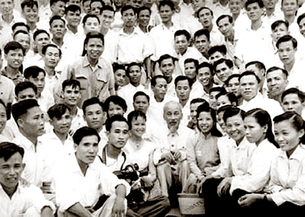Thấm nhuần tư tưởng Hồ Chí Minh về báo chí cách mạng