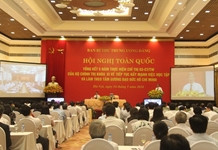 Đẩy mạnh việc học tập và làm theo tư tưởng, đạo đức, phong cách Hồ Chí Minh trong toàn Đảng và xã hội