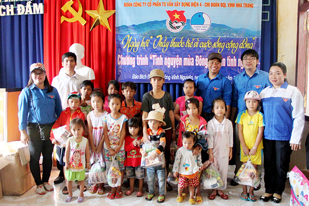 Đoàn TNCS Hồ Chí Minh thành phố Nha Trang: Thực hiện 72 công trình Thanh niên “Làm theo lời Bác”