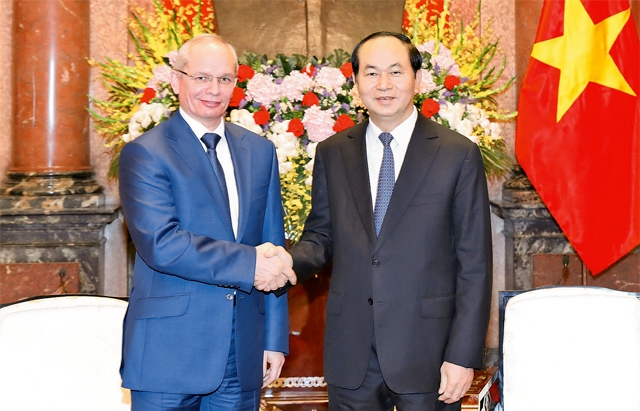 Chủ tịch nước Trần Đại Quang tiếp Thủ tướng CH Ba-sơ-co-tô-xtan (LB Nga)