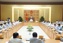 Thủ tướng Nguyễn Xuân Phúc chủ trì họp Tiểu ban Kinh tế - Xã hội Đại hội XIII của Đảng