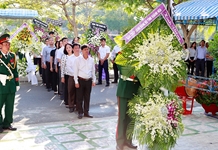 Tổ chức trọng thể lễ viếng ông Nguyễn Văn Tự
