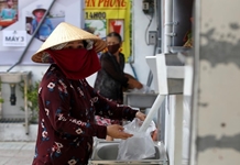 Truyền thông quốc tế ca ngợi sáng kiến “ATM gạo” của Việt Nam