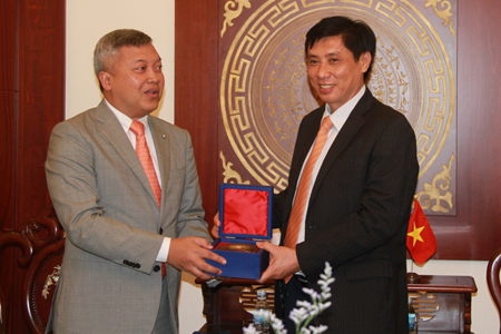 Chủ tịch tỉnh Khánh Hòa tiếp Đại sứ Indonesia tại Việt Nam