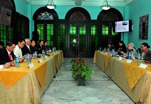 Việt Nam-Cuba trao đổi kinh nghiệm soạn thảo chính sách kinh tế