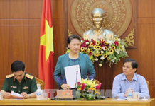 Chủ tịch Quốc hội Nguyễn Thị Kim Ngân thăm và làm việc tại tỉnh Khánh Hoà