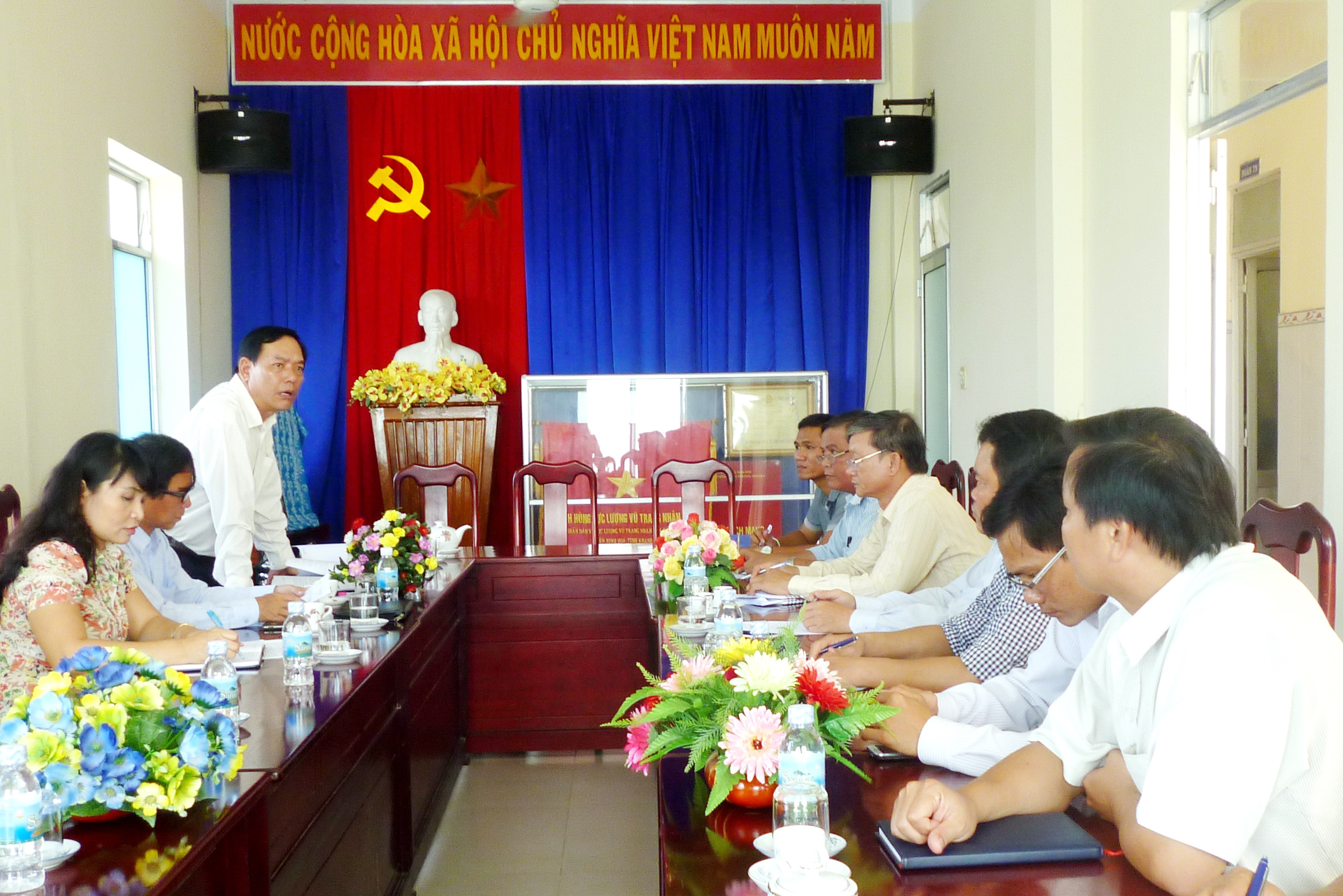 Kiểm tra công tác tuyên truyền bầu cử tại thị xã Ninh Hòa 