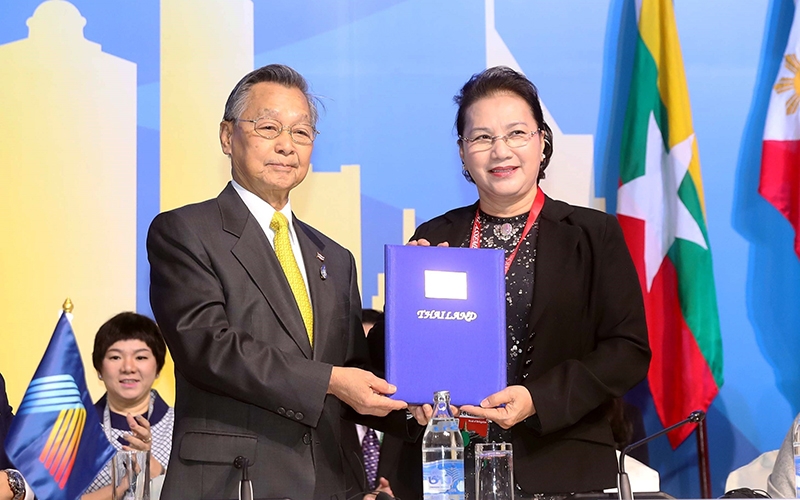 Chủ tịch QH Nguyễn Thị Kim Ngân kết thúc tốt đẹp chuyến tham dự AIPA 40 và thăm chính thức Thái-lan