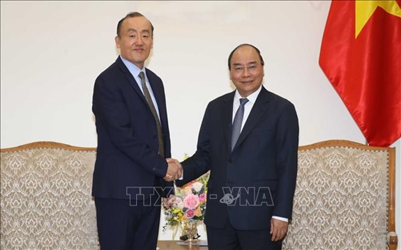 Thủ tướng Nguyễn Xuân Phúc tiếp Trưởng đại diện Tổ chức Y tế thế giới tại Việt Nam