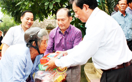 Khánh Hòa: Nhiều hoạt động chăm sóc người cao tuổi