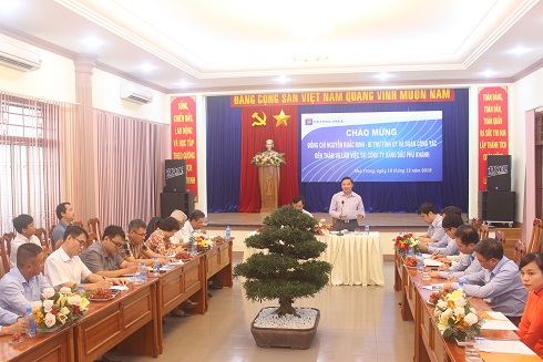 Bí thư Tỉnh ủy Khánh Hòa làm việc với Công ty Xăng dầu Phú Khánh