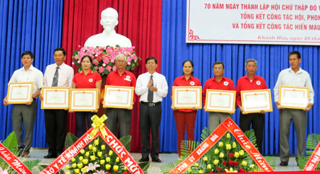 Kỷ niệm 70 năm ngày thành lập Hội Chữ thập đỏ Việt Nam