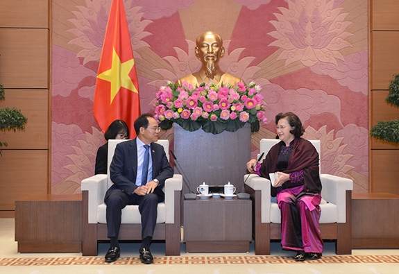 Chủ tịch Quốc hội Nguyễn Thị Kim Ngân tiếp Đại sứ Hàn Quốc và Australia